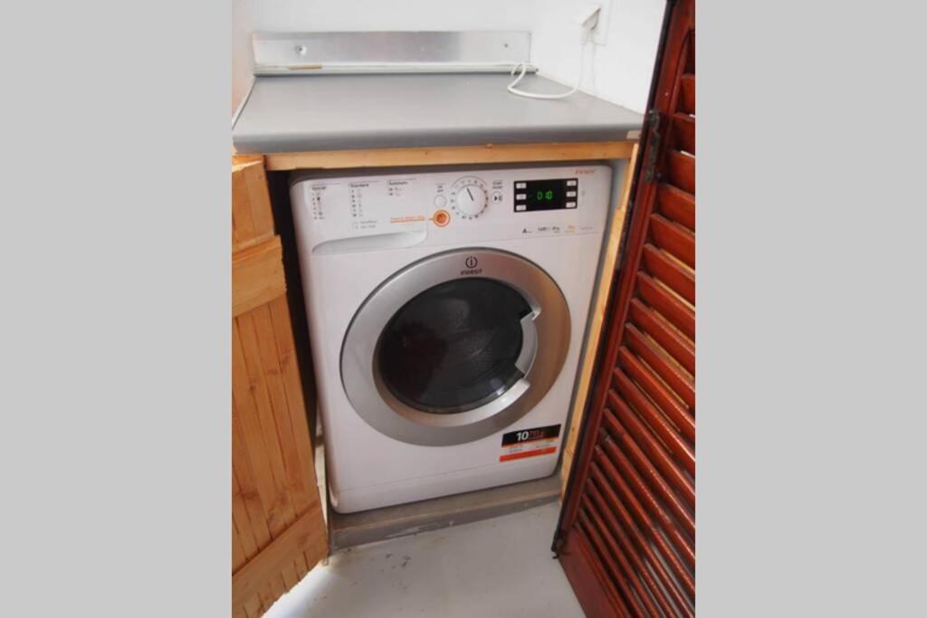 Apartament Retro Boutique Apt W Balcony In Historical Area Saloniki Zewnętrze zdjęcie