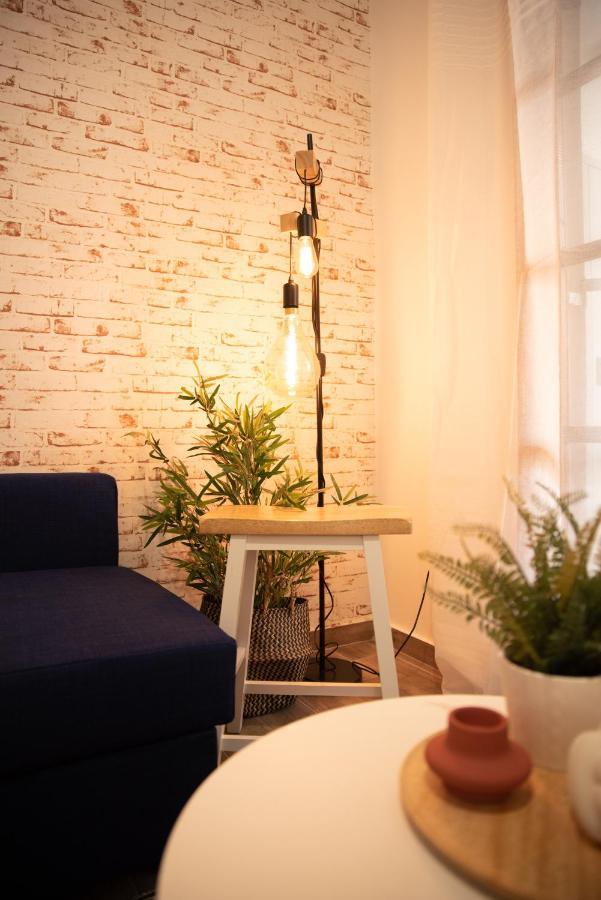 Apartament Retro Boutique Apt W Balcony In Historical Area Saloniki Zewnętrze zdjęcie